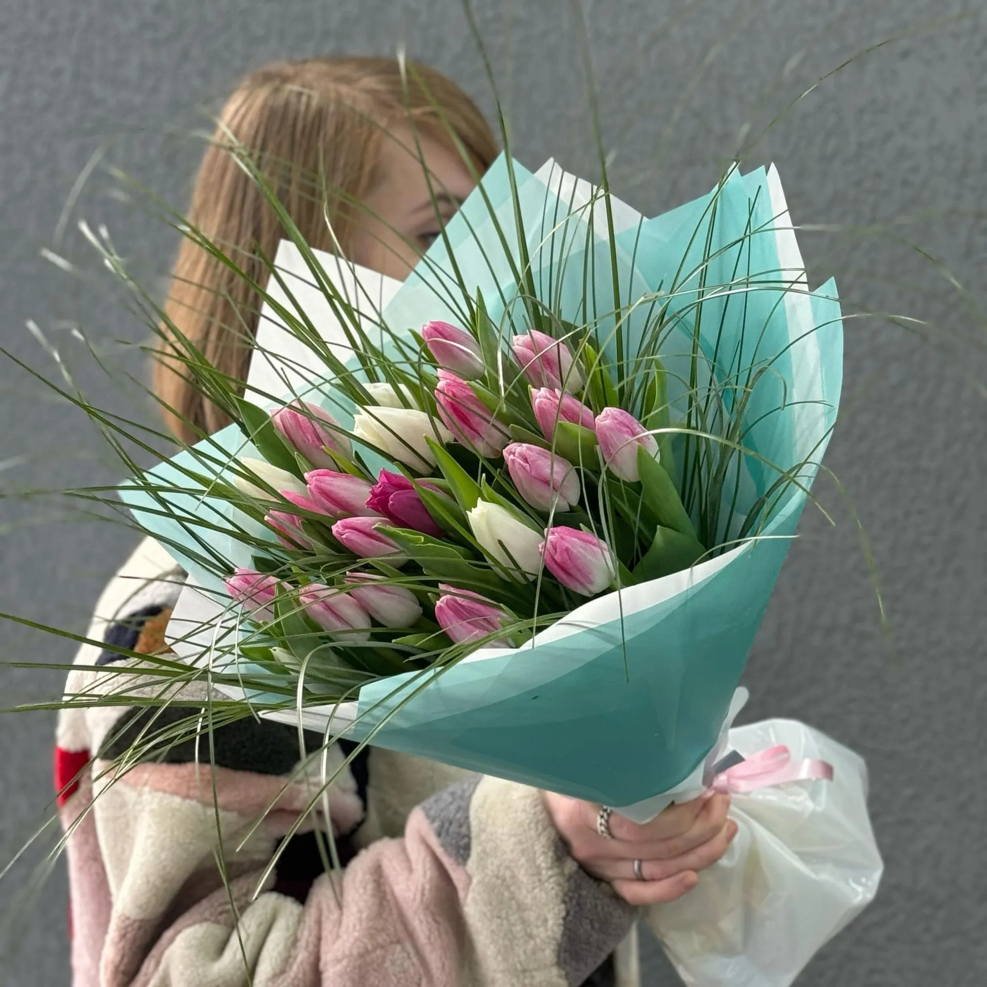 27 тюльпанов и берграсс