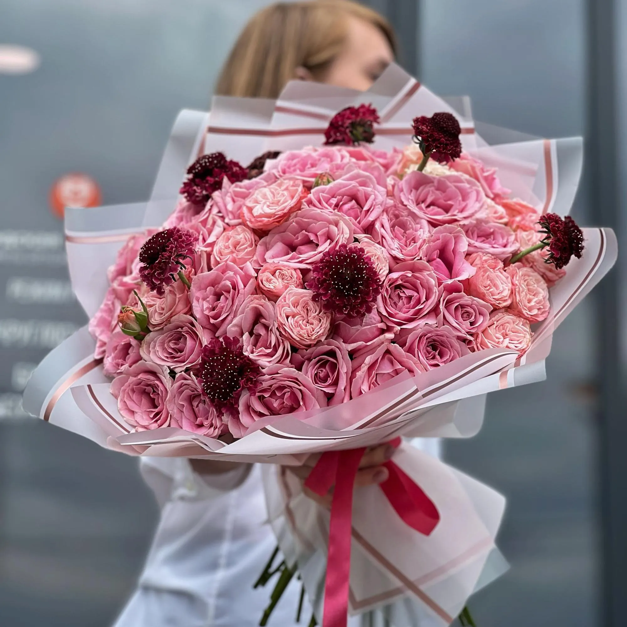 Букет из роз, гербер