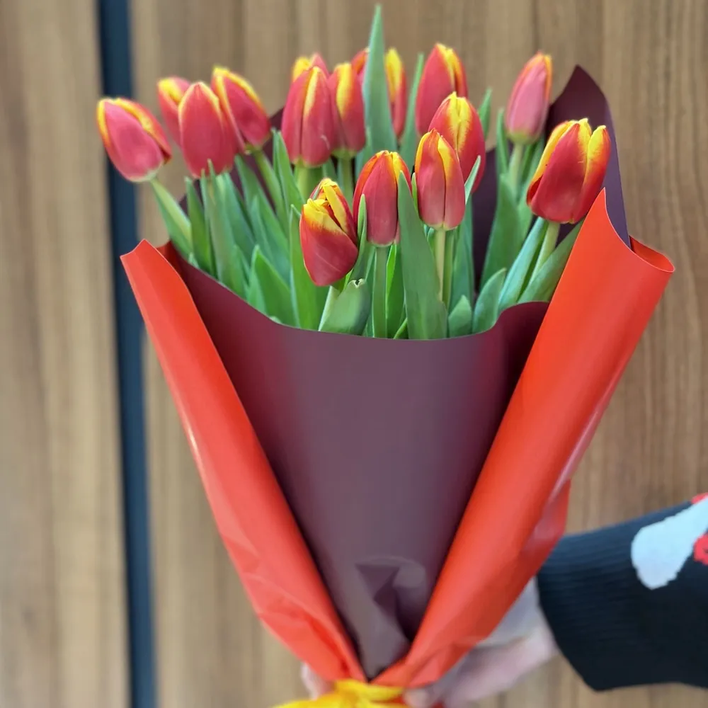 21 тюльпанов