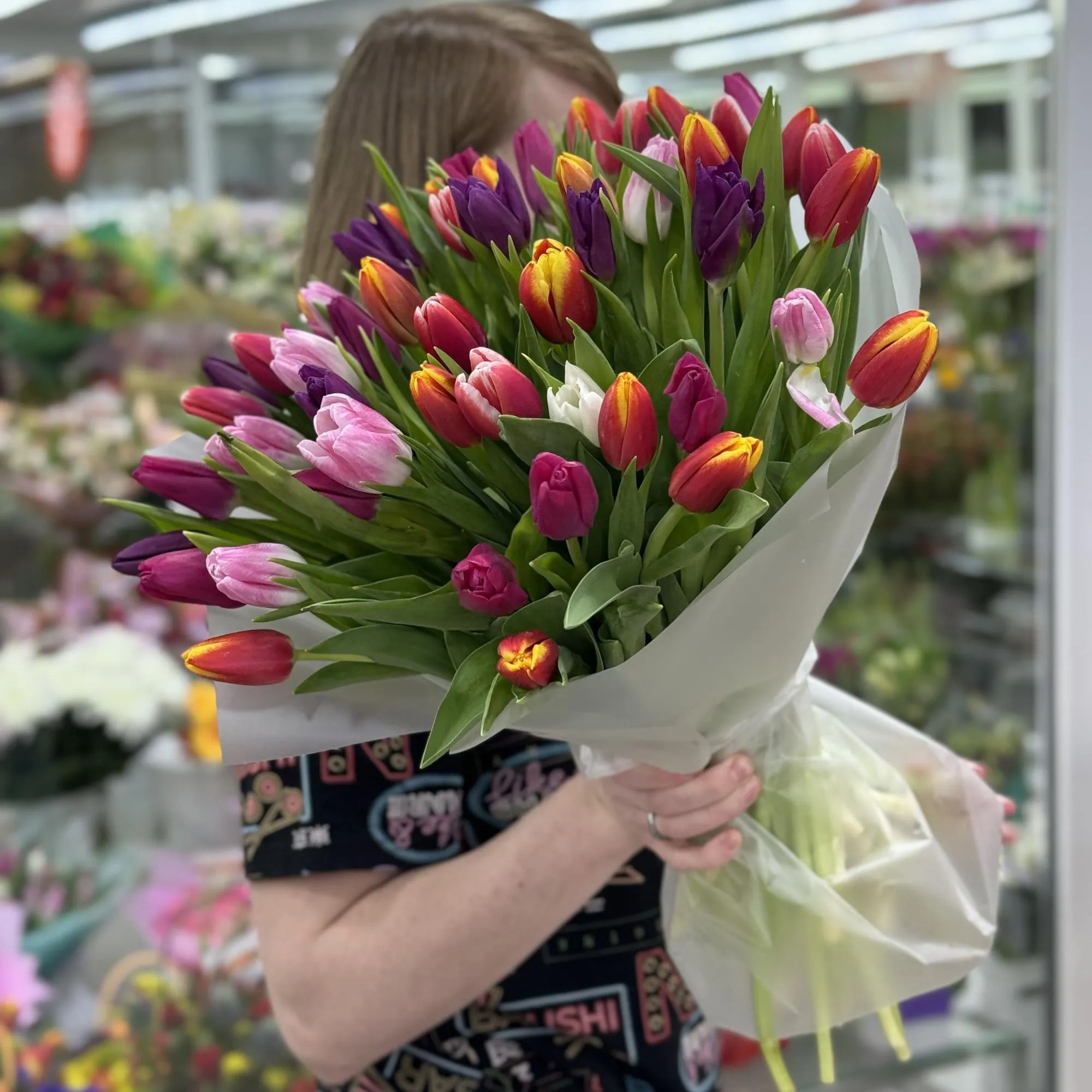 57 тюльпанов микс