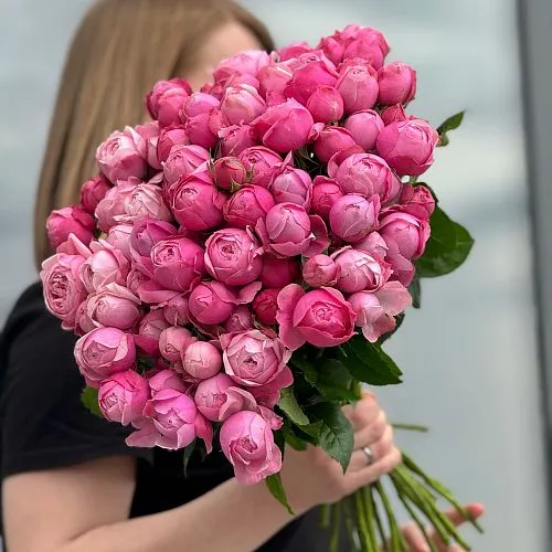 29 розовых кустовых роз (60 см)