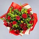Букет из роз микс и фрезий