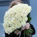 55 белых роз 50 см «Чистый свет»