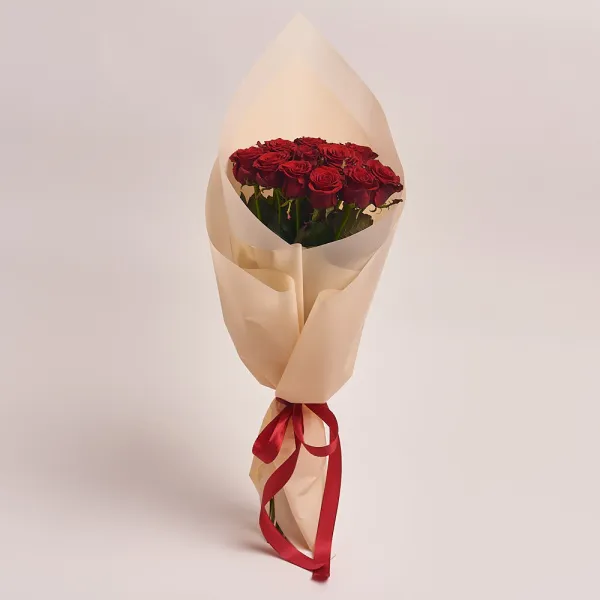 Букет из 11 темно-красных роз (60 см)