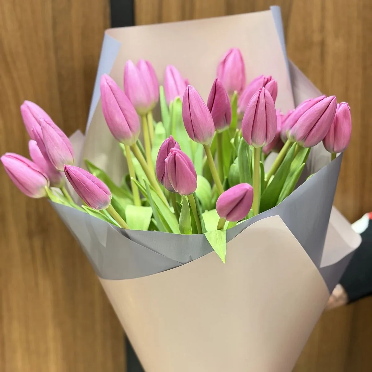 Букет из тюльпанов