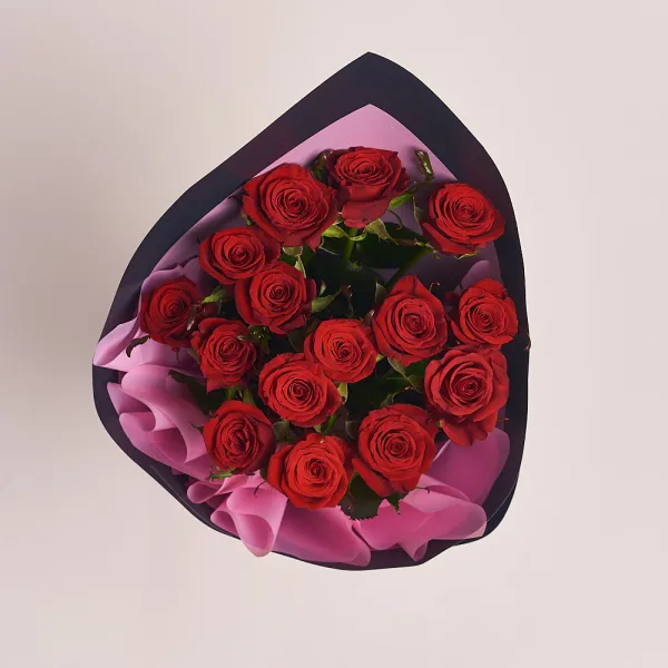 Букет из 15 темно-красных роз (60 см)