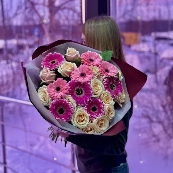 Букет из роз и гербер большой