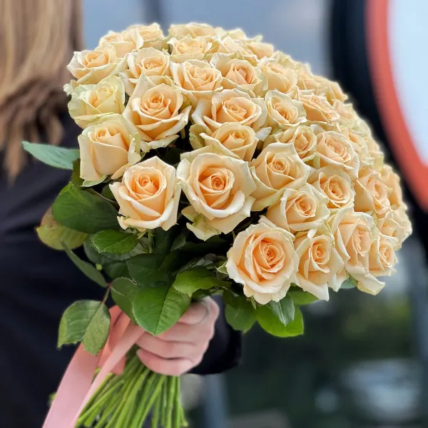 31 кремовая роза (40 см)