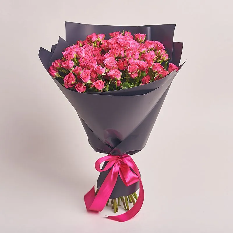 25 розовых роз (60 см)