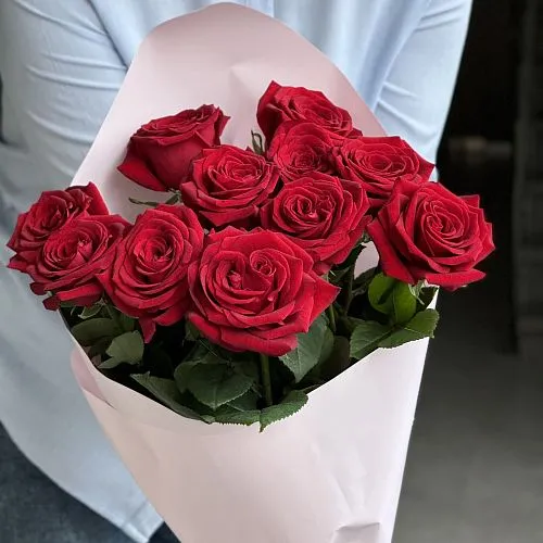 Букет из 11 красных роз (50 см)