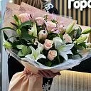 Букет из хамелициума, роз и каллы
