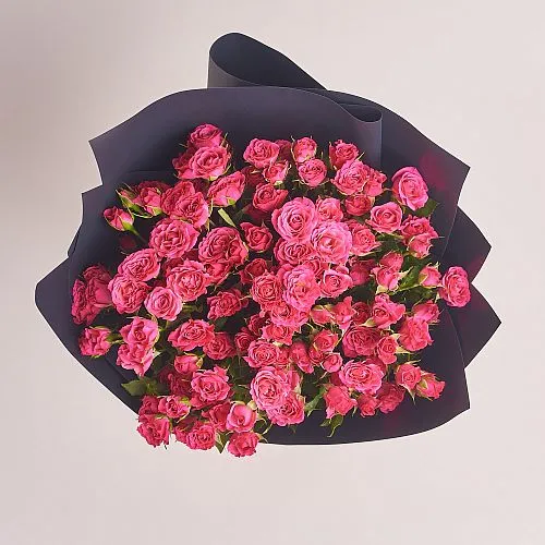 25 розовых роз (60 см)