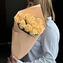Букет из 13 кремовых роз (50 см)