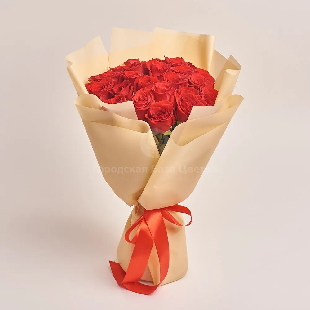 25 ярко-красных роз (60 см)
