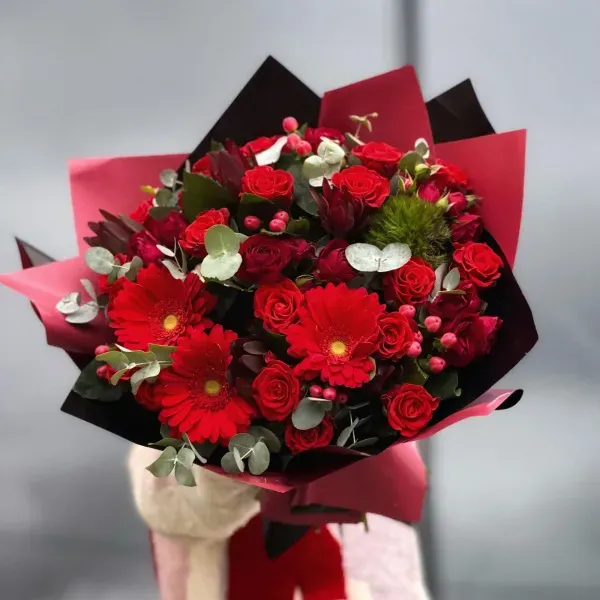 Букет из роз и гербер фото №1 Букет из роз и гербер