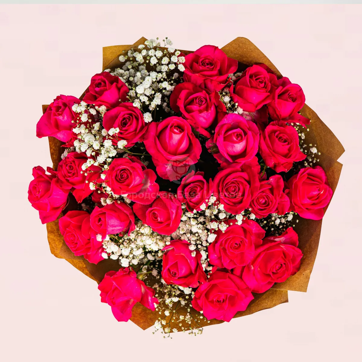 Букет из красных роз и гипсофилы фото №2 Букет из красных роз и гипсофилы
