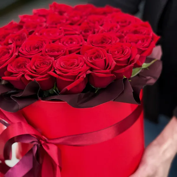 31 красная роза (40 см)