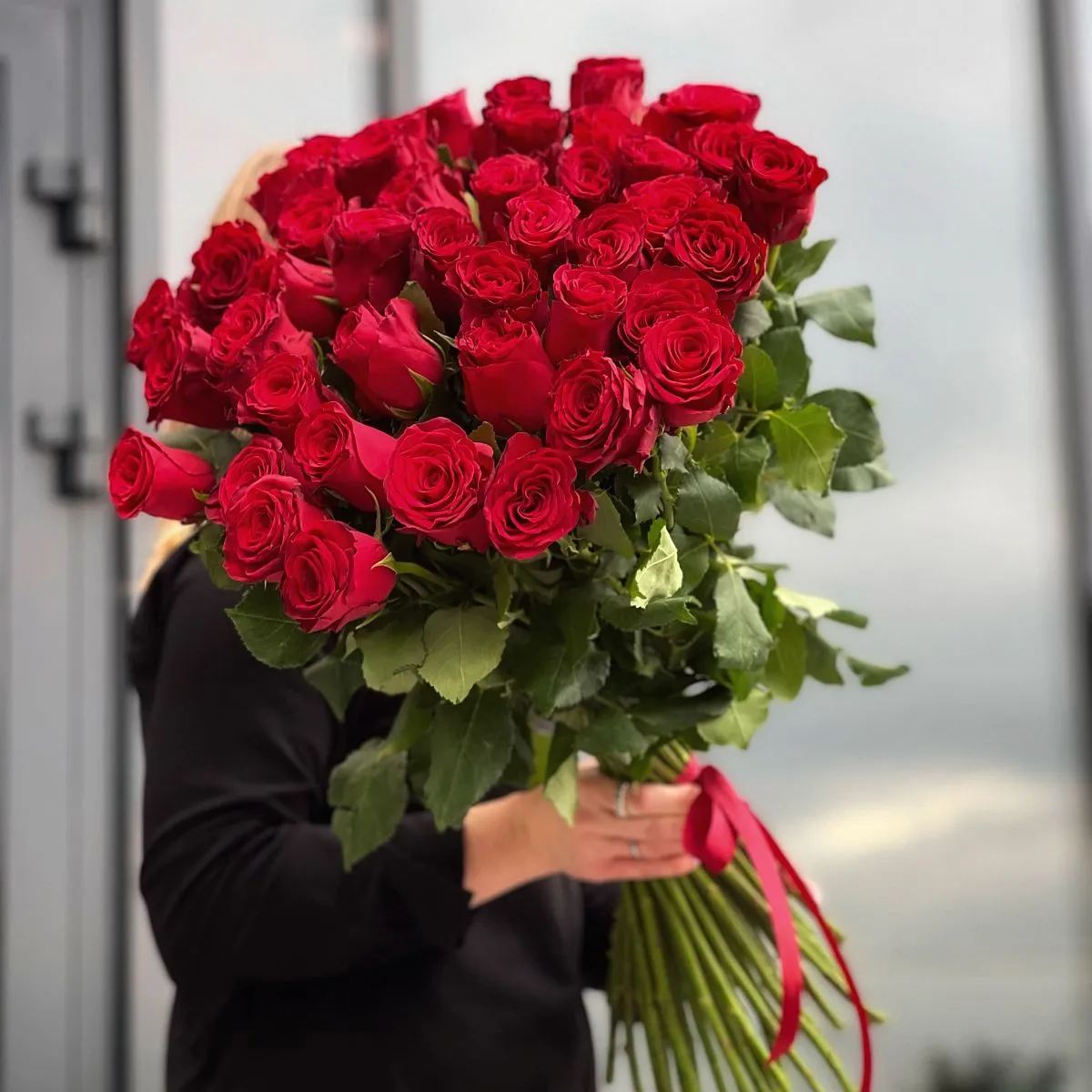 45 красных роз (60 см)