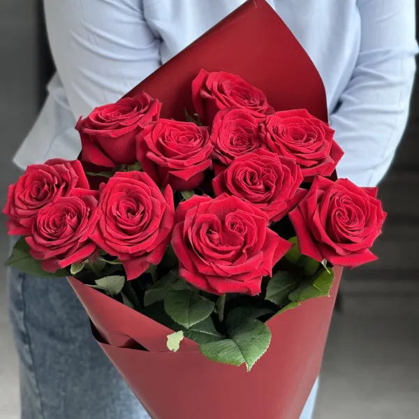 Букет из 11 красных роз (50 см) фото №3 Букет из 11 красных роз (50 см)