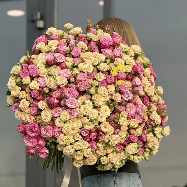 Букет из 101 розы (70 см)