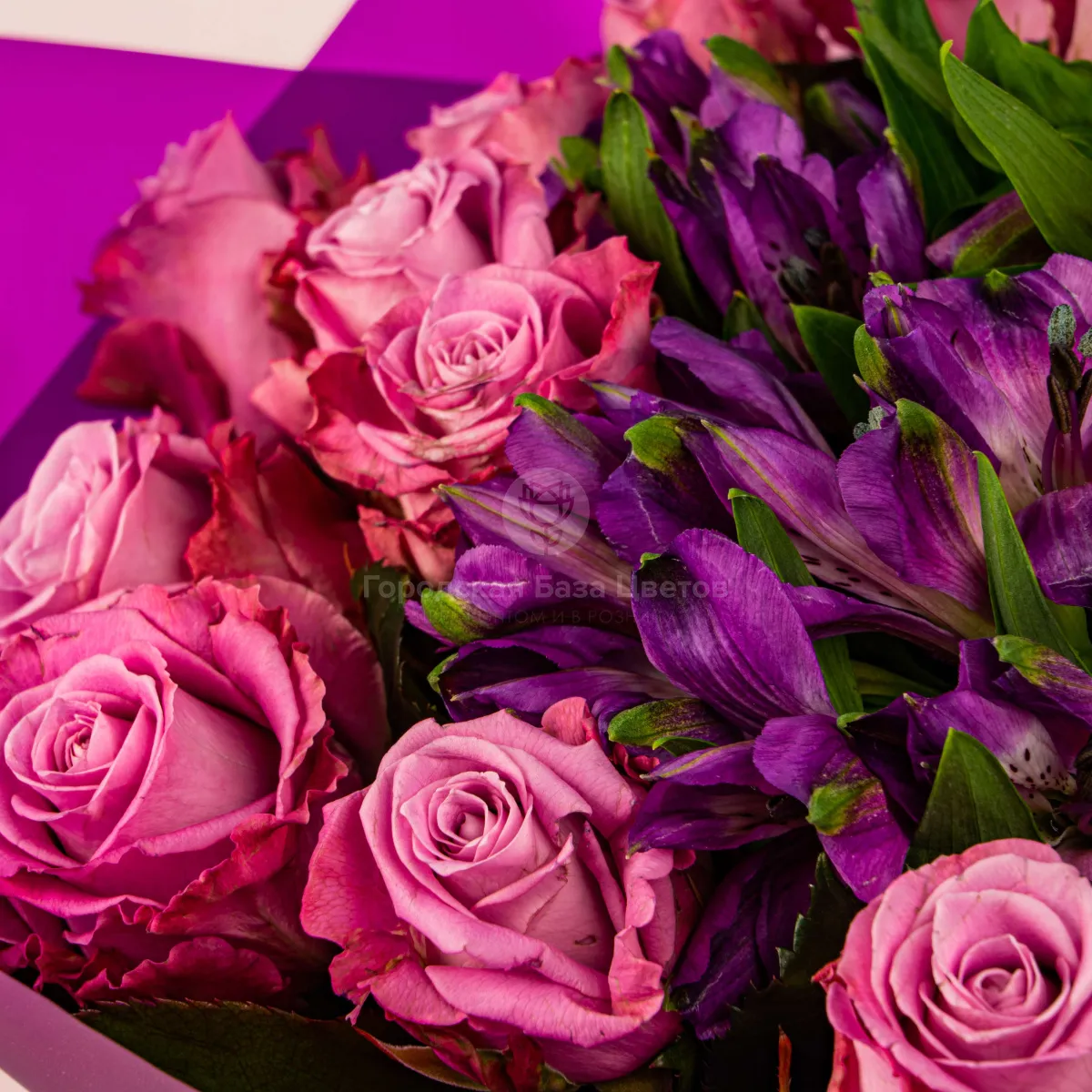 Букет из розовых роз и альстромерий фото №4 Букет из розовых роз и альстромерий